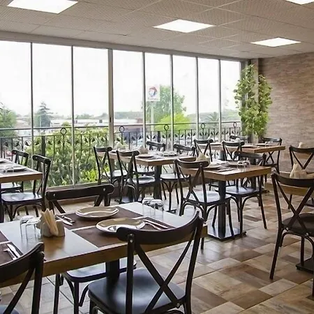 Szálloda Uzer Trabzon