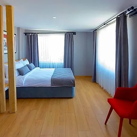 Hotel Uzer 3*